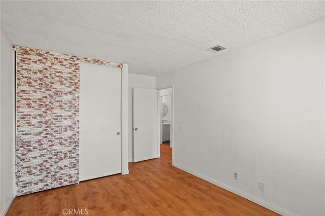 1380 W 48th 10, San Bernardino, CA 92407