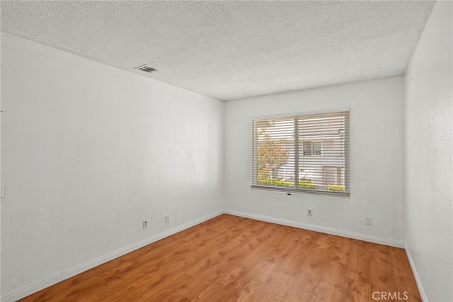 1380 W 48th 10, San Bernardino, CA 92407