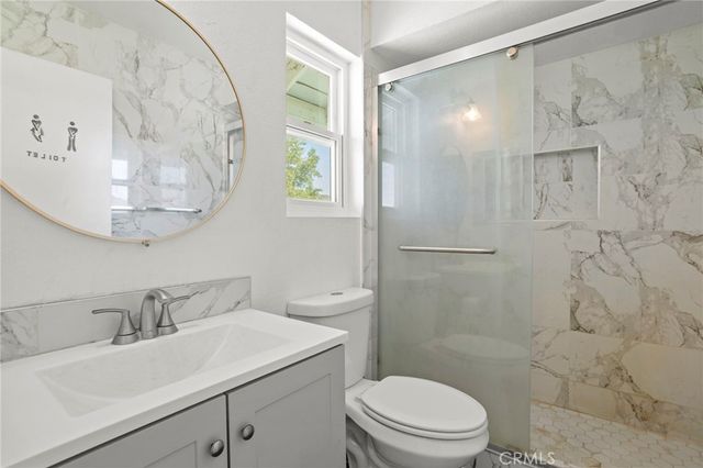 1380 W 48th 10, San Bernardino, CA 92407