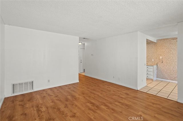 1380 W 48th 10, San Bernardino, CA 92407
