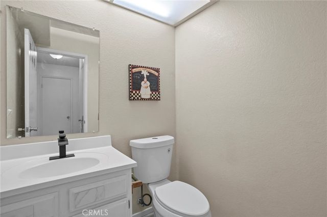 1380 W 48th 10, San Bernardino, CA 92407