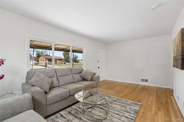 1510 S Yates Street, Denver, CO 80219