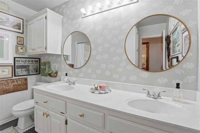 5 Larkins Place, Shawnee, OK 74801