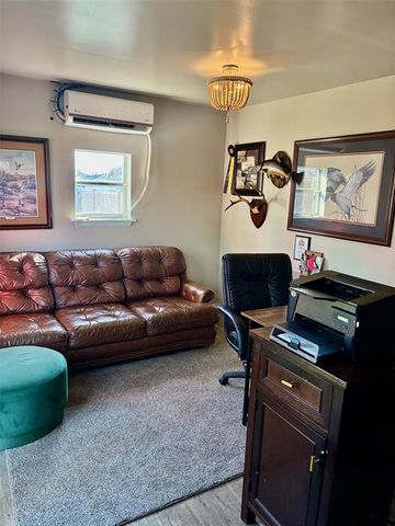 5 Larkins Place, Shawnee, OK 74801