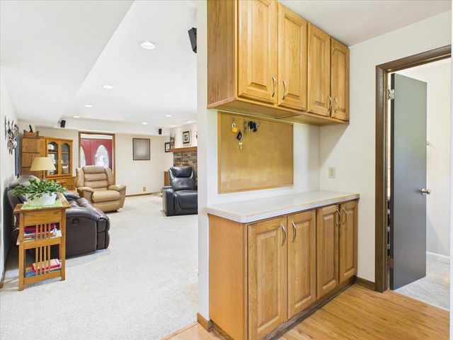 7442 Dekorra Road, Deforest, WI 53532