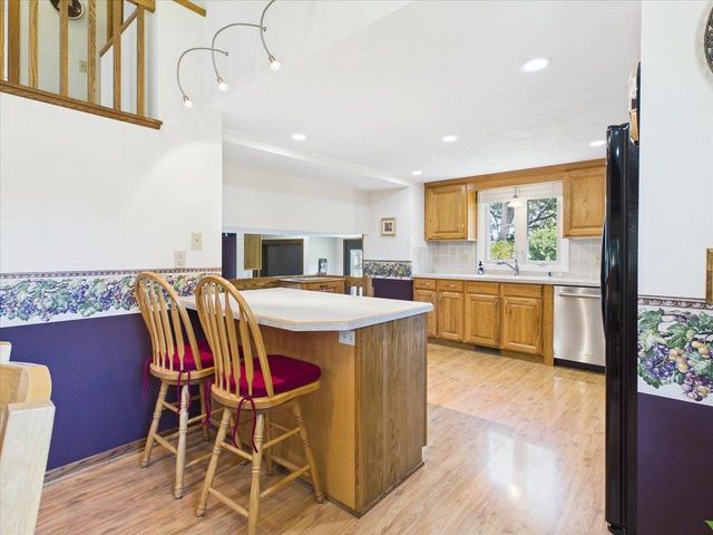 7442 Dekorra Road, Deforest, WI 53532