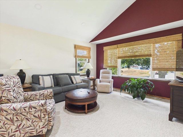 7442 Dekorra Road, Deforest, WI 53532