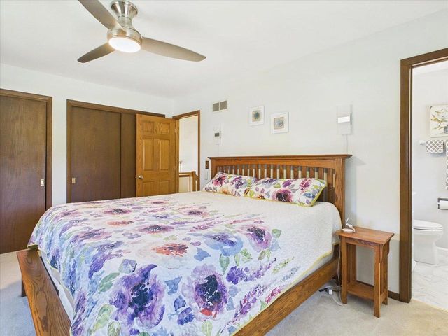 7442 Dekorra Road, Deforest, WI 53532