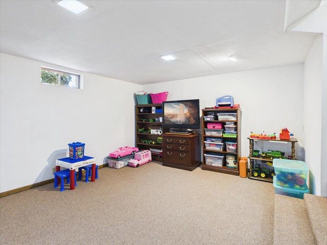 7442 Dekorra Road, Deforest, WI 53532