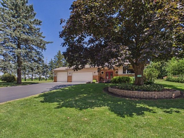 7442 Dekorra Road, Deforest, WI 53532