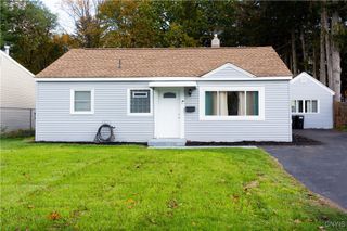 408 Allen Road, Clay, NY 13212