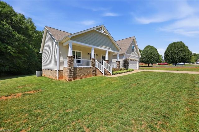 1037 Shenandoah Trail, Boonville, NC 27011