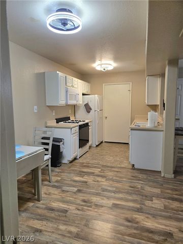 2120 Ramrod Avenue 417, Henderson, NV 89014