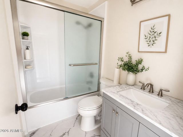 9419 N 53RD Avenue, Glendale, AZ 85302