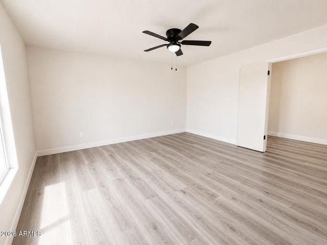 9419 N 53RD Avenue, Glendale, AZ 85302