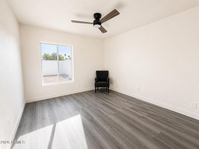 9419 N 53RD Avenue, Glendale, AZ 85302