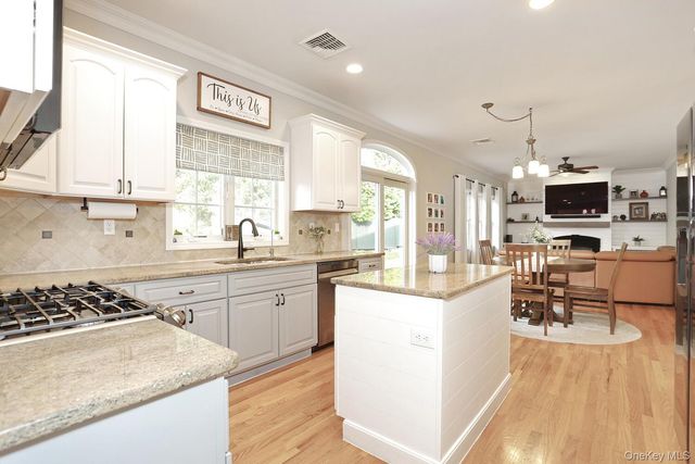 97 E Park Avenue, Pearl River, NY 10965