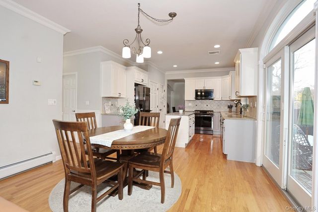 97 E Park Avenue, Pearl River, NY 10965