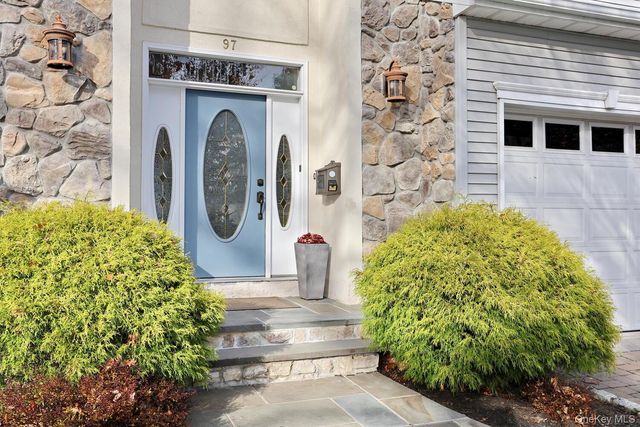 97 E Park Avenue, Pearl River, NY 10965