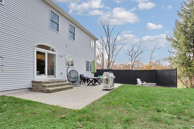 97 E Park Avenue, Pearl River, NY 10965