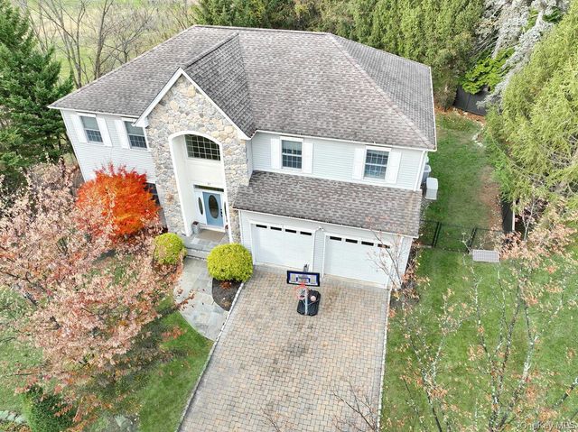 97 E Park Avenue, Pearl River, NY 10965