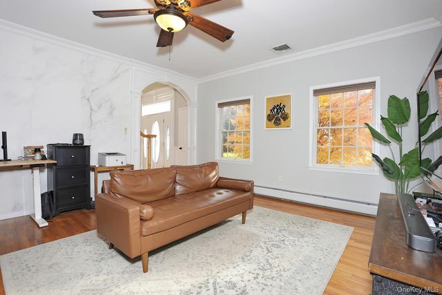 97 E Park Avenue, Pearl River, NY 10965