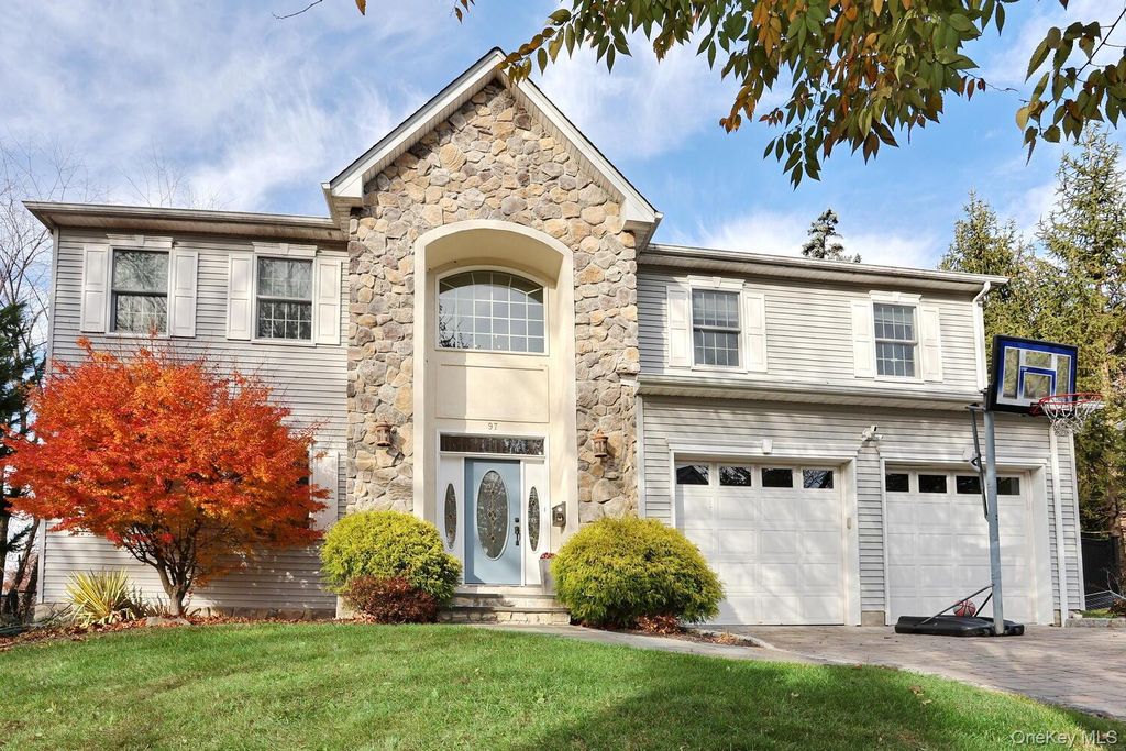 97 E Park Avenue, Pearl River, NY 10965
