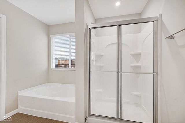 5515 Woods Pointe Drive, Mccordsville, IN 46055