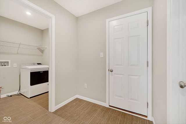 5515 Woods Pointe Drive, Mccordsville, IN 46055