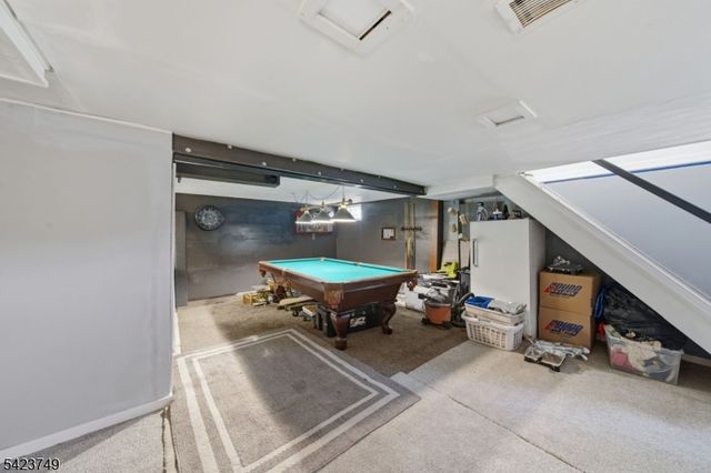 105 N 13Th St, Kenilworth Boro, NJ 07033