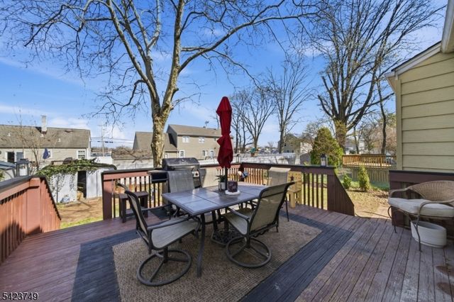 105 N 13Th St, Kenilworth Boro, NJ 07033