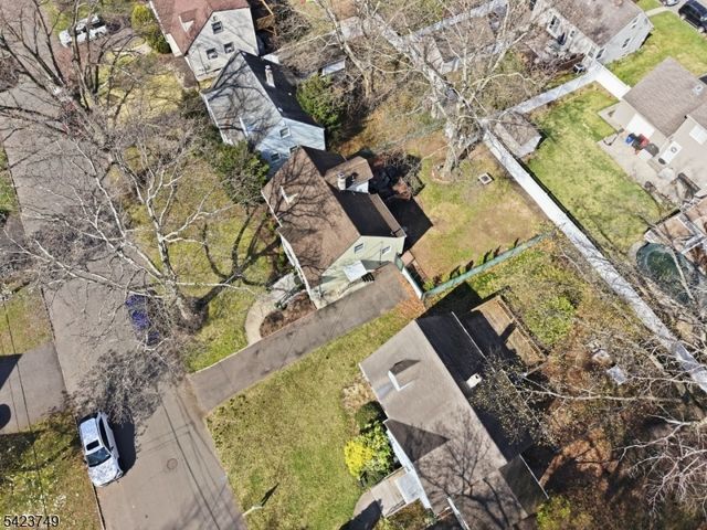 105 N 13Th St, Kenilworth Boro, NJ 07033