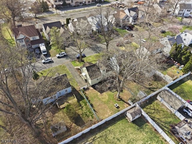 105 N 13Th St, Kenilworth Boro, NJ 07033