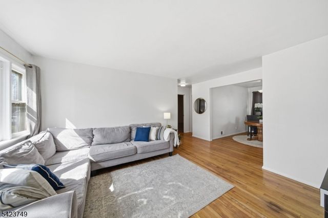 105 N 13Th St, Kenilworth Boro, NJ 07033