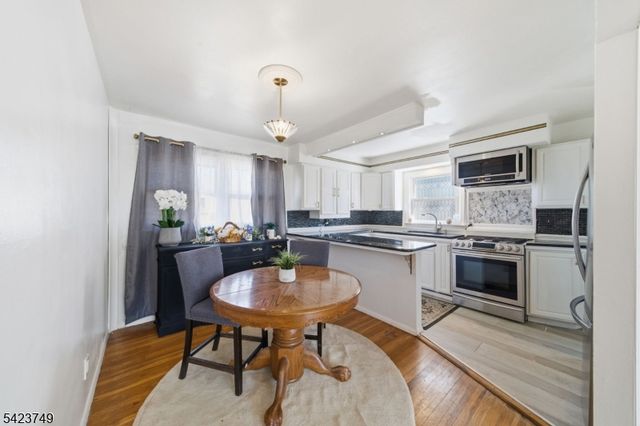 105 N 13Th St, Kenilworth Boro, NJ 07033