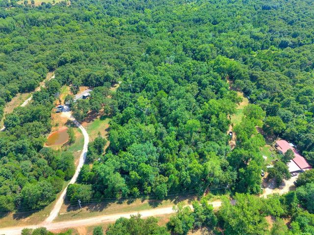 Brook Lane, Tecumseh, OK 74873