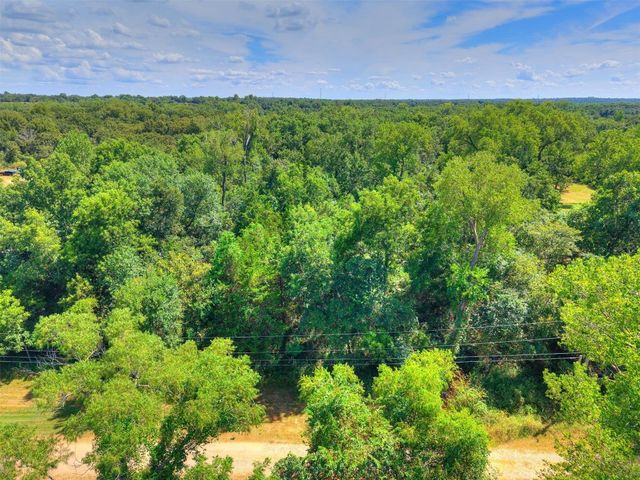 Brook Lane, Tecumseh, OK 74873