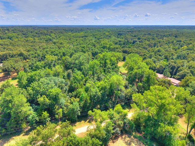 Brook Lane, Tecumseh, OK 74873