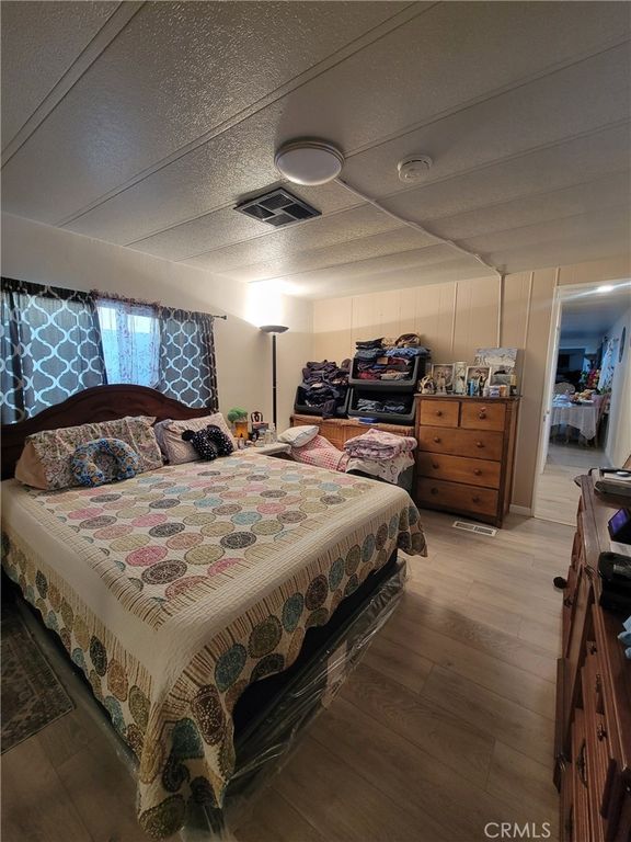 Image 5 of property listing at 100 W Midway Drive 115, Anaheim, CA 92805