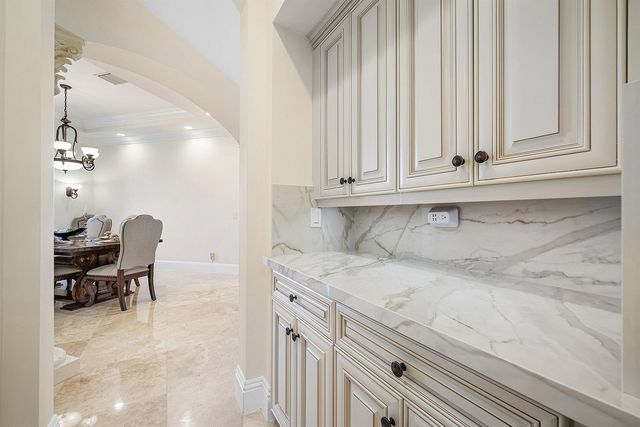 712 NE 71st Street, Boca Raton, FL 33487