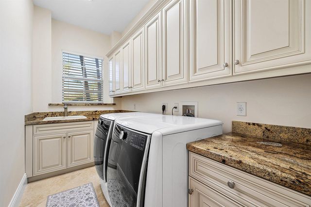 712 NE 71st Street, Boca Raton, FL 33487