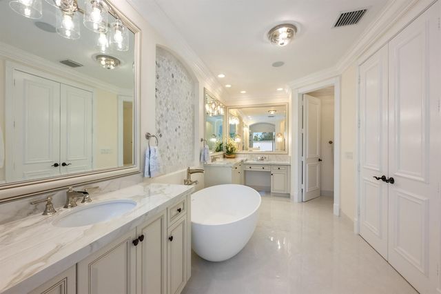 712 NE 71st Street, Boca Raton, FL 33487