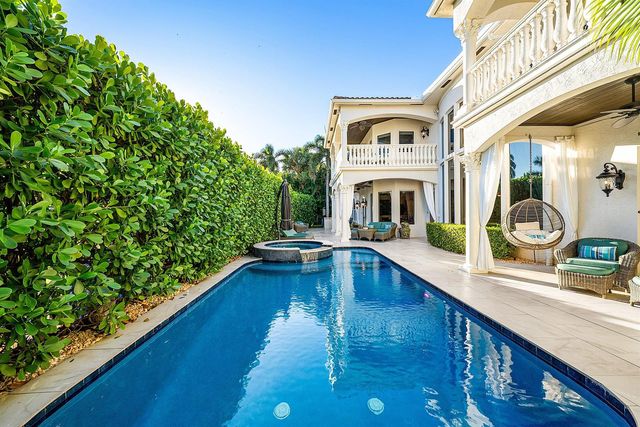 712 NE 71st Street, Boca Raton, FL 33487