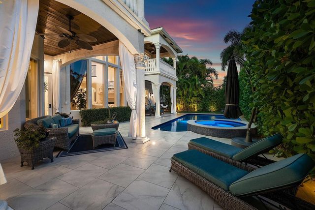 712 NE 71st Street, Boca Raton, FL 33487