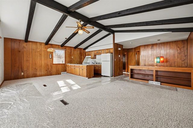 1017 E Hess Lake Drive, Grant, MI 49327