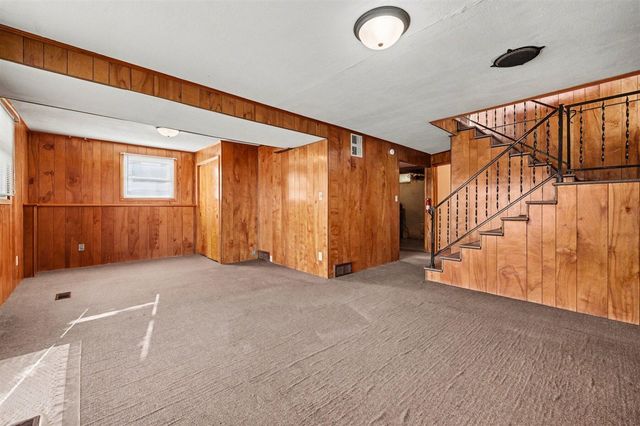 1017 E Hess Lake Drive, Grant, MI 49327