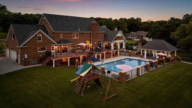 7526 Twisting Creek Lane, Ooltewah, TN 37363