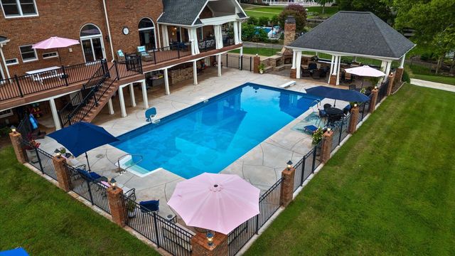 7526 Twisting Creek Lane, Ooltewah, TN 37363