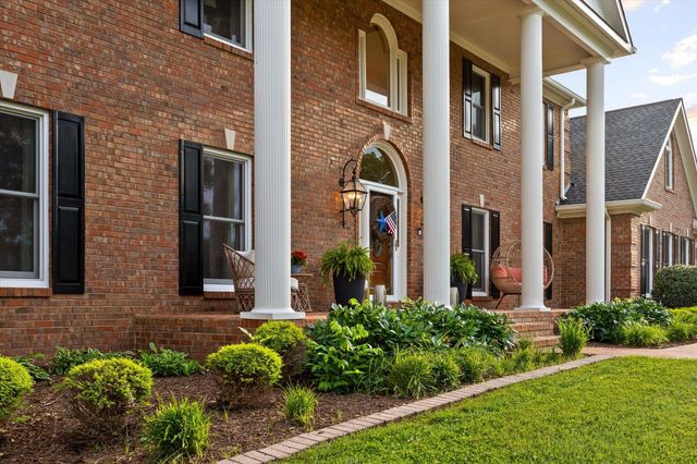 7526 Twisting Creek Lane, Ooltewah, TN 37363