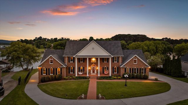 7526 Twisting Creek Lane, Ooltewah, TN 37363